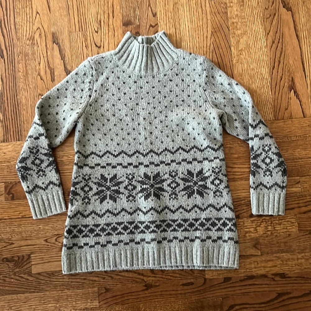 J.Jill womens turtleneck winter sweater sz. M petite